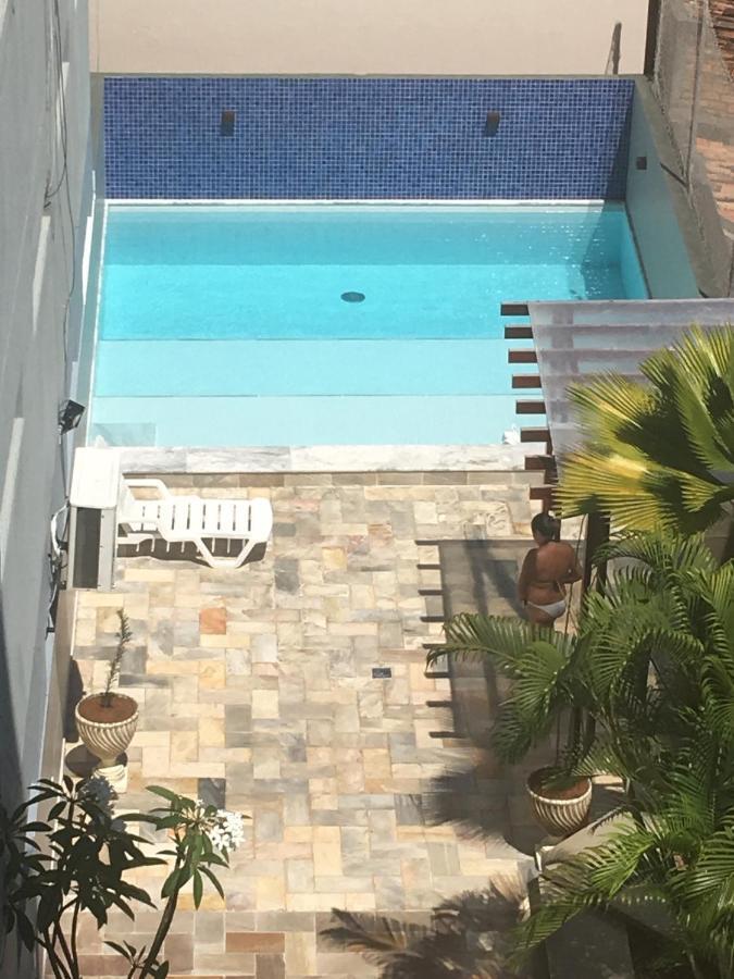 Na Ponta Verde *